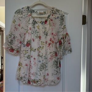 Elegant Floral Print Blouse with Ruffled Sleeves